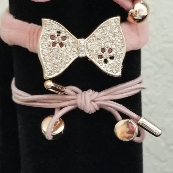 3/30☘️ANTHROPOLOGIE set of 4 Faux Pearl Hair Ties New - Picture 4 of 7